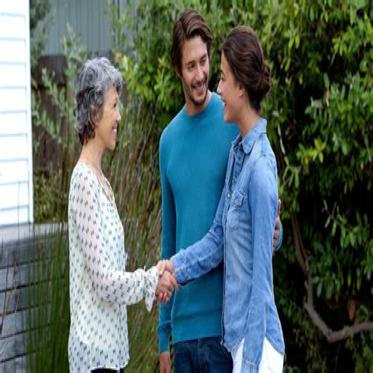 A Journey To Meet Her Parents